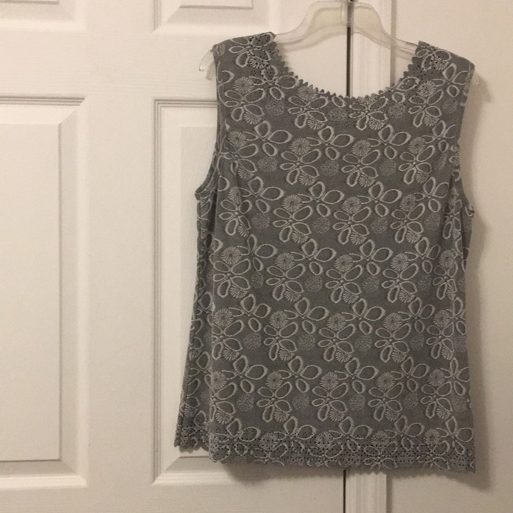 Top - Picture 3 of 3